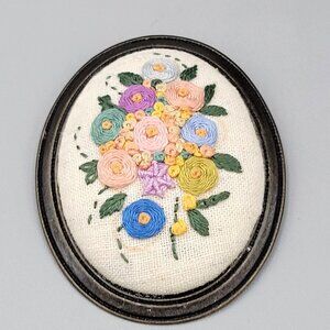 Embroidered Flower Floral Oval Brooch Dark Silver Tone Metal Handmade Vintage